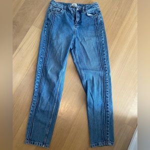 BDG Mom Jeans (Urban Outfitters) - Size 26
